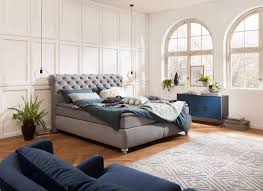Zudem geben wir tipps, worauf beim einrichten eines schlafzimmers nach feng shui geachtet werden sollte. Feng Shui Im Schlafzimmer 13 Tipps Zu Schlafrichtung Mehr