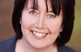 Tracey Street's Instagram, Twitter & Facebook