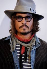 Bishop Don Juan Net Worth Don T Be So Shocked Men Can Also Wear Makeup And These Celebs Show Us How Johnny Depp Johnny Johnny Deep