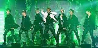 Con una excelente canción y un promocional asombroso, monsta x, brave girls, ateez y rain nos deleitan con pepsi y 'summer taste' Star Studded Pepsi Concert Thrills Fans Photos