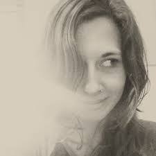 Lisa Enderle's Instagram, Twitter & Facebook