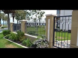 Dzaky jaya adalah bengkel las spesialis pembuatan teralis pagar besi klasik, pintu gerbang besi tempa, railing tangga besi tempa untuk rumah mewah berdesain klasik dan segala sesuatu yang berhubungan dengan besi tempa. Model Pagar Rumah Minimalis 2019 Besi Teralis Baja Dan Stainless Youtube
