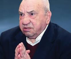 Kujtimet e Ismail Qemalit u perkthyen nga origjinali ne shqip para 42  vjetesh ne Kanada