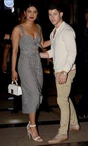 Priyanka Chopra And Nick Jonas Do Coordinated Style For Date Night Tall Women Priyanka Chopra Chopra