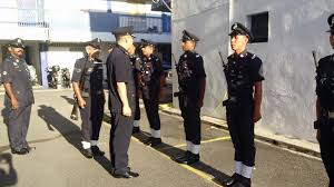 Pendapatan yang terjamin dari gaji tetap serta kenaikan pangkat rutin jadi salah satu alasannya. Pemeriksaan Perintah Tetap Ipd Timur Laut Pulau Pinang Facebook