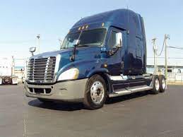 26 Freightliner Trucks Ideas Freightliner Trucks Freightliner Trucks