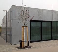 Das hauptauditorium der halle bietet platz für 1.750 besucher. Fassade Wikiwand