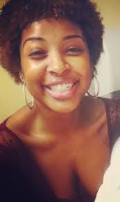 Dahlia Blell updated her profile picture.