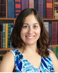 Renee Carr's Instagram, Twitter & Facebook