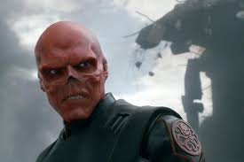 7.1 tommy lee jones płk chester phillips : Captain America Pierwsze Starcie Recenzja