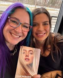 Fort Wayne Salon Spa and Boutique (@pinupcurlssalon) · Instagram 照片和视频