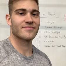 ♥️Happy Valentines Day ♥️ @kbernier21 and I got you covered with a MetCon  to earn your 🍫 chocolate!, MetCon