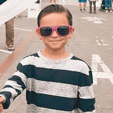 Ashley Rhoades and Tyler Mackin's Wedding Website