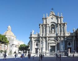 Die historische hafenstadt ist eine. Sizilien Nordkuste Ein Kurztrip Taormina Catania Atna Pate Drehorte