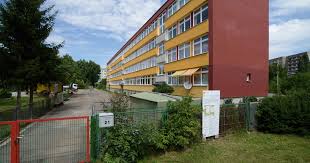 Wetter für den 24.06.2021 in plagwitz ist es am morgen bedeckt bei werten von 15°c. Unwetter Am Wochenende Hat Auch Schulen Und Kitas Betroffen Stadt Leipzig