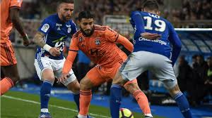 L'ol reçoit le rc strasbourg, ce soir, avec l'ambition de conserver sa place sur le podium de la nous en sommes à 8 coup francs pour olympique lyonnais et 10 coup francs pour rc strasbourg. Lyon Stumble In Race For Champions League Place