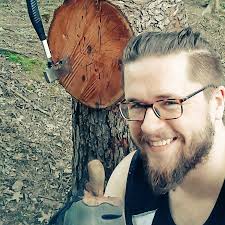 Cameron Hawk (@CameronHawkVO)