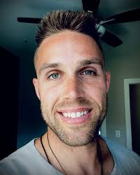 Nicholas V Arapkiles