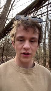 I blend jn the woods pretty well actually