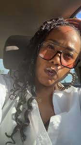 A little sun, a lot of shine — wrapped in light, kissed by time. 🌞💋  #GlowMode✨ #ChasingLight