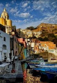 Italian People And Your Italy Vacation In 2020 Italie Vakantiebestemmingen Napels