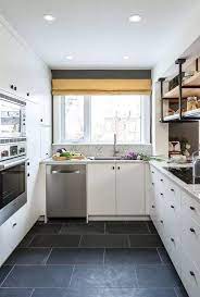 Small U Shaped Kitchen Ideas Pro Cons Tips On Designing U Shaped Kitchen Withbreakfastbar Kitchen Remodel Layout Kitchen Layout Small U Shaped Kitchens