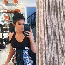 Our pick for 2020's best waist trainer. Kylie Jenner On Twitter Shop Premadonna87 Waist Trainers At Https T Co 6hrraqsceh Https T Co Tartrsoeae