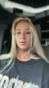 HOCO🎀💐👛👑