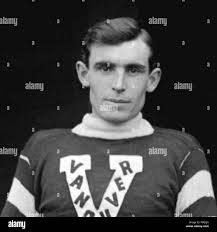 Ice hockey hi-res stock photography and images