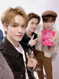 Try watching videos on cravity channel. Cravity On Twitter Minhyuk Monsta X Monsta X Minhyuk