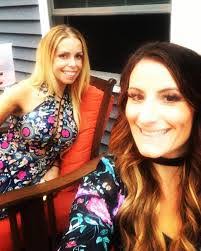 Lindsey Cummings's Instagram, Twitter & Facebook