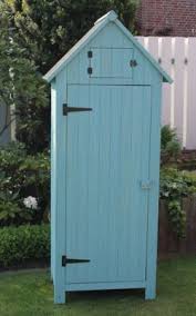 Pin Von Pamela Auf Tiny Garden Shed Aufbewahrung Garten Schuppen Design Gartenschrank