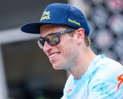 Charmed tracks for nordic racer