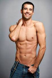 الرياضة تساعد الجسم على إخراج الفضلات الضارة بشكل أفضل. Ø¬Ø³Ù… Ø§Ù„Ø±Ø¬Ù„ ØªØ¹Ø±Ù Ø¹Ù„Ù‰ Ø§Ù‚ÙˆÙ‰ Ø§Ø¬Ø³Ø§Ù… Ø§Ù„Ø±Ø¬Ù„ Ø§Ù„Ù…Ø±Ø£Ø© Ø§Ù„Ø¹ØµØ±ÙŠØ©