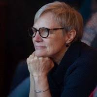 Donna Sontag's Instagram, Twitter & Facebook