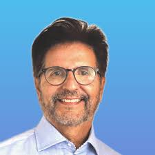 Dr. Ángel Chinea added a new photo.