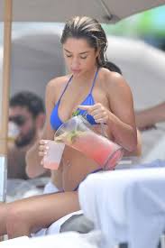 She has a younger brother named sebastian. Who Is Savannah Montano Dating Savannah Montano Boyfriend Husband