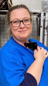 Meet Our Team-Meow & Friends Community Vet