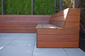 Buy corner bench seating and get the best deals at the lowest prices on ebay! Outdoor Built In Seating Google Search Diy Bench Outdoor Outdoor Bench Seating Backyard Seating