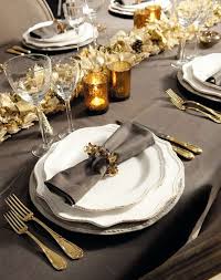 Swoon Worthy Holiday Inspiration Christmas Tablescapes Elegant Table Settings Christmas Table Settings Beautiful Table Settings