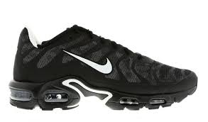 Nike Air Max Plus Tuned 1 Hyper Black Eu Kicks Sneaker Magazine