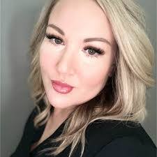 Taylor Harless's Instagram, Twitter & Facebook