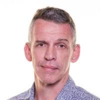 Dave Tait's Instagram, Twitter & Facebook