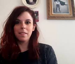 Piden la renuncia de Constanza Martínez, la futura delegada presidencial de  la RM, que llamó a quemar iglesias