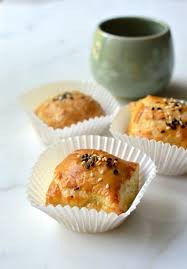 Use a fork to crimp the edges. Chinese Pastry Roast Pork Puffs The Woks Of Life