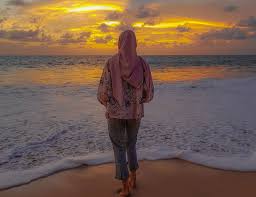 Pantai taman manalusu adalah salah satu objek wisata pantai yang ada di garut selatan, pantai ini sering juga disebut pantai manalusu atau juga taman. Destinasi 4 Lokasi Wisata Pantai Di Garut Jawa Barat Portal Berita Terkini Indonesia Theragran Co Id