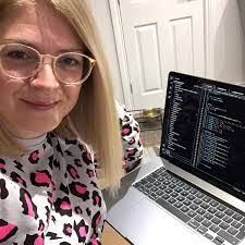 Catherine Duckett's Instagram, Twitter & Facebook