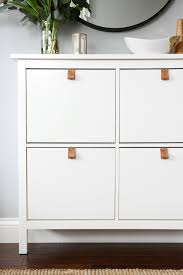 Genuine leather drawer pulls from spinneybeck bring organic softness and interest to drawers, cabinets and doors of any finish. House Tweaking