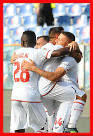 Ultime news, calcio mercato, dirette, risultati, classifica e notizie sui grifoni biancorossi. 3czegakclrixym