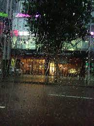 Rainy Day In Seoul Korea Rainy Day Aesthetic Travel Art Aesthetic Korea